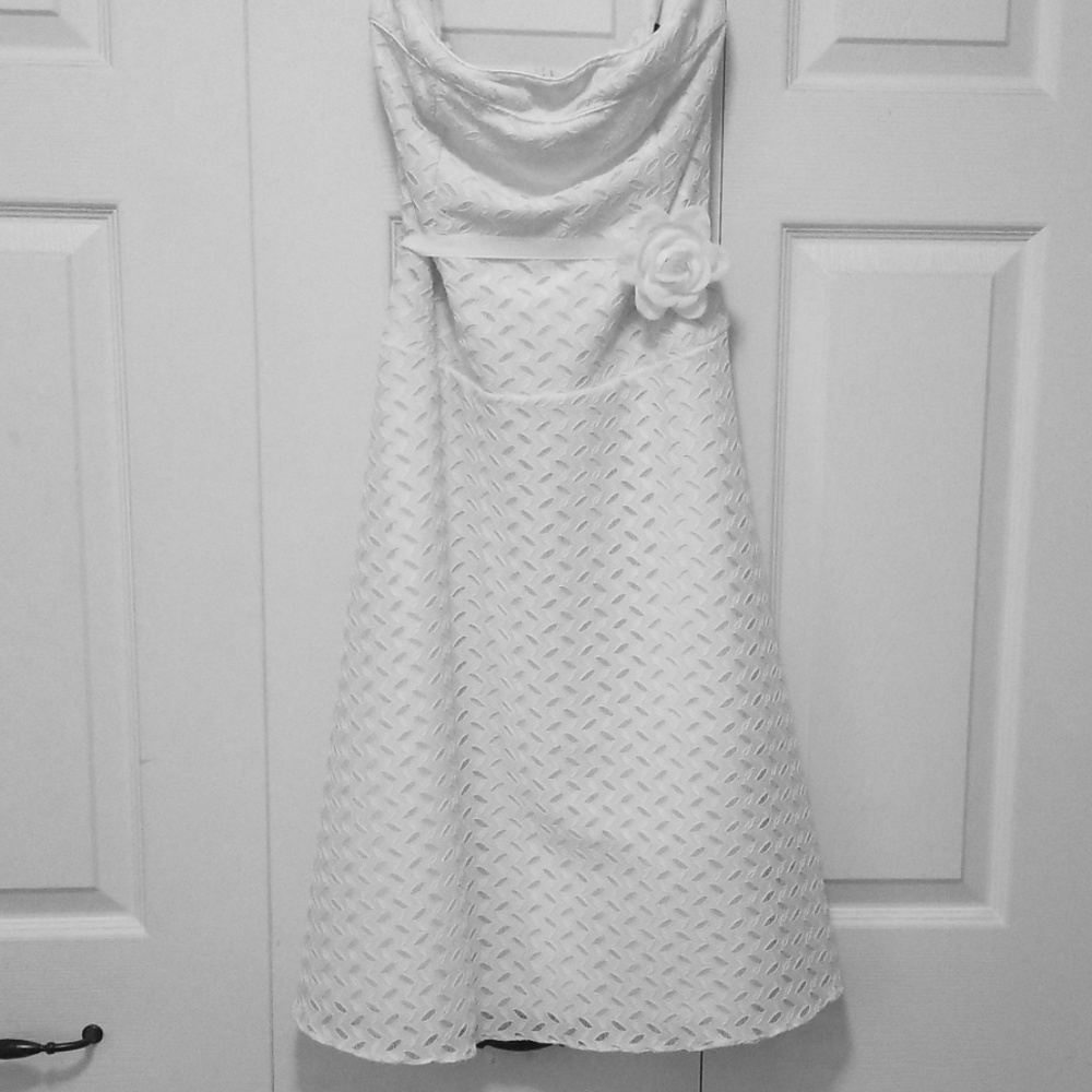 Beautiful White Strapless Dress Brand New w/Tags